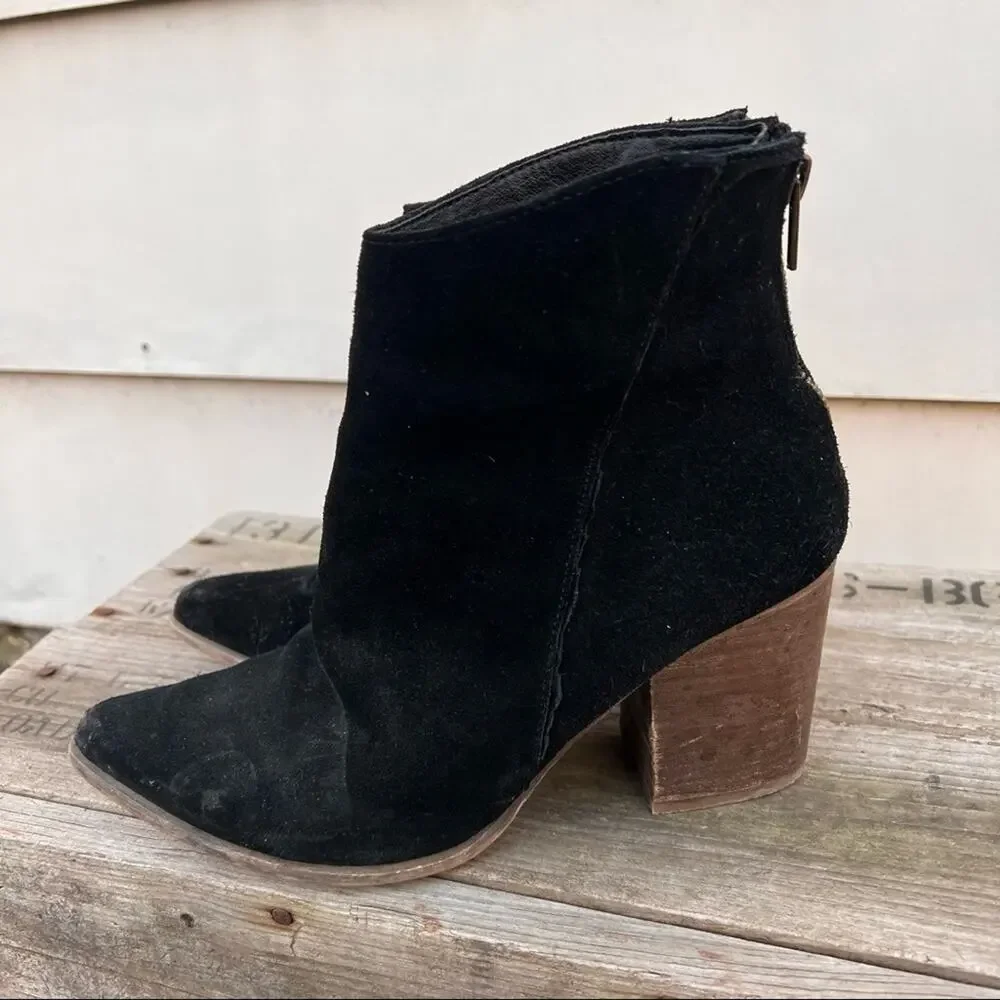 Steve Madden Country black suede heeled leather booties
